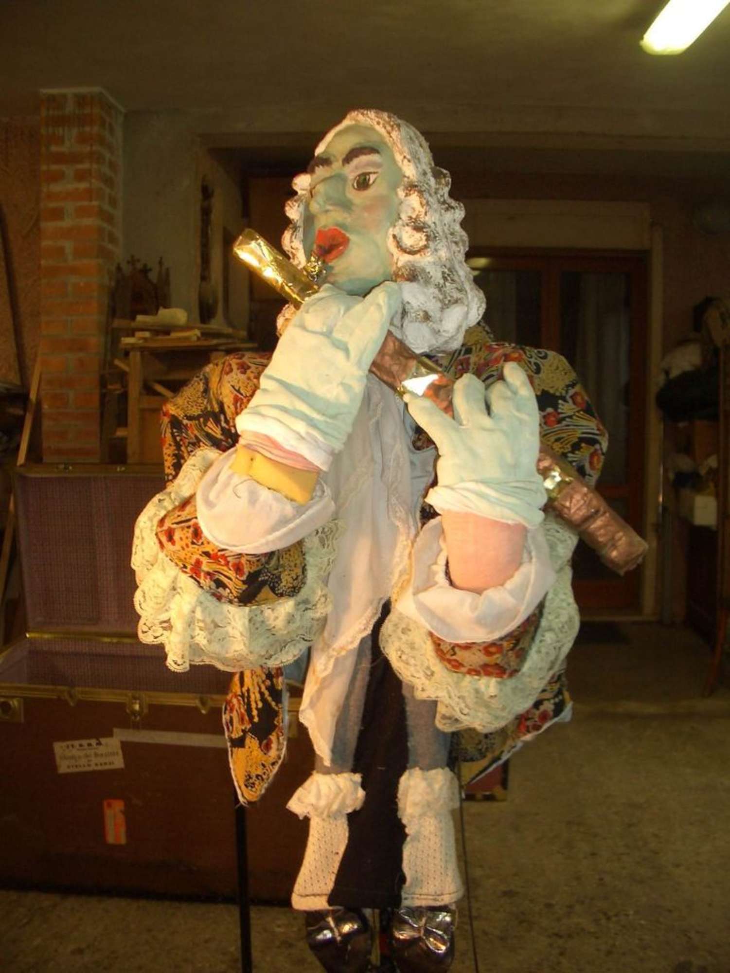 Personaggio 5 prima del restauro